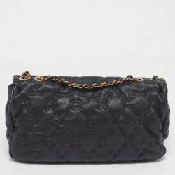 Pre Owned حقيبة شانيل كلاسيك شرق/غرب جلد كافيار مبطن بخياطة وحشية سوداء قلاب