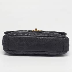 Pre Owned حقيبة شانيل كلاسيك شرق/غرب جلد كافيار مبطن بخياطة وحشية سوداء قلاب