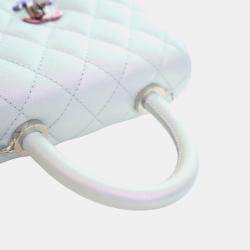 Pre Owned حقيبة شانيل زرقاء صغيرة جدًّا قزحية جلد كافيار قوس قزح CC كوكو بمقبض علوي