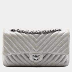 Pre Owned Chanel Silver Medium Classic Chevron Iridescent Lambskin Double Flap