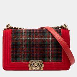 Pre Owned Chanel Red Old Medium Quilted Tweed and Velvet Boy Flap