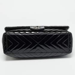 Pre Owned Chanel Classic Single Flap Maxi Black Chevron Patent Leather Bag