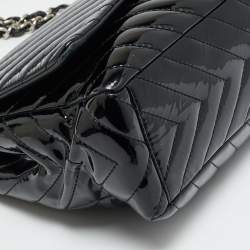 Pre Owned Chanel Classic Single Flap Maxi Black Chevron Patent Leather Bag