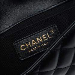 مملوكة مسبقًا Chanel Black CC Quilted Lambskin Side Packs Flap