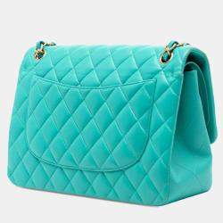 مملوكة مسبقًا Chanel Green Jumbo Classic Lambskin Double Flap