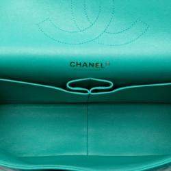 مملوكة مسبقًا Chanel Green Jumbo Classic Lambskin Double Flap