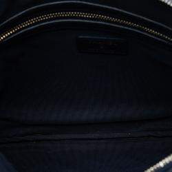 مملوكة مسبقًا حقيبة كلتش شانيل بصندوق أزرق متوسط مبطن كافيار