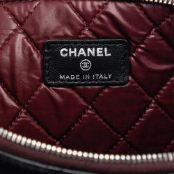 Pre Owned Chanel Black Large Quilted Lambskin O Case Clutch