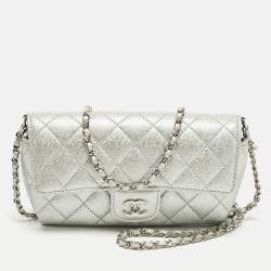 Pre Owned Chanel Silver Quilted Glitted Effect Caviar Leather Glasses Case Chain Pouch  