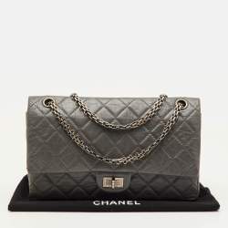 Pre Owned Chanel Reissue 2.55 Classic 226 Grey Quilted Aged Leather Double Flap Bag