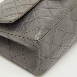 Pre Owned Chanel Reissue 2.55 Classic 226 Grey Quilted Aged Leather Double Flap Bag