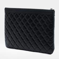 Pre Owned Chanel Black Medium Quilted Lambskin Boy O Case Clutch