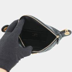 Pre Owned حقيبة شانيل سلسة كروس بودي شعار القلب سي سي ماتيلس جلد كافيار أسود