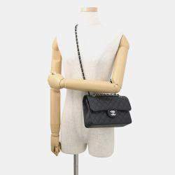 Pre Owned Chanel Matelasse Double Flap Chain Shoulder Bag Black Caviar Leather Size 23