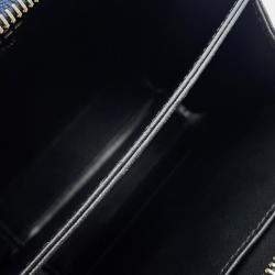 مملوكة مسبقًا Chanel Cc Figley Shoulder Navy/Black Caviar Leather