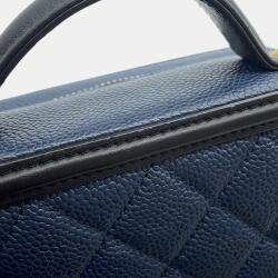 مملوكة مسبقًا Chanel Cc Figley Shoulder Navy/Black Caviar Leather