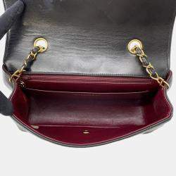 Pre Owned Chanel Diana Chain shoulder Bag Black Lambskin Size 22