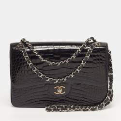 Pre Owned حقيبة شانيل كلاسيكية بقلاّب مزدوج جلد تماسيح لامع كبيرة جدًا سوداء