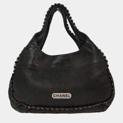 مملوكة مسبقًا Chanel Black Lambskin Luxury Chain Around Hobo Bag