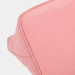 مملوكة مسبقًا حقيبة يد شانيل ميداليون جلد عجل وردي