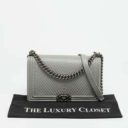 Pre Owned حقيبة شانيل بوي نيو جلد متعرج وردية بقلاب متوسطة