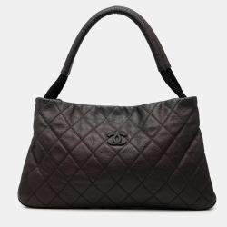 Pre Owned حقيبة يد شانيل يخت قابلة للتمدد سحّاب جلد عجل مبطن أسود متوسطة