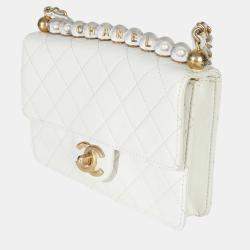 Pre Owned Chanel White Quilted Goatskin Small Chic Pearls Flap Bag