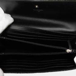 Pre Owned Chanel Black Distressed Quilted Patent Brilliant Flap Long Wallet