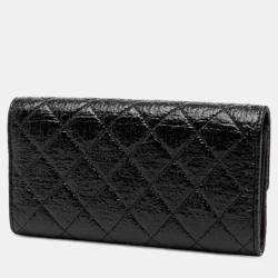 Pre Owned Chanel Black Distressed Quilted Patent Brilliant Flap Long Wallet
