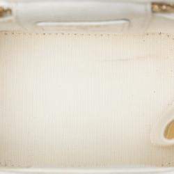 Pre Owned Chanel White Mini Quilted Lambskin Camellia Bow Vanity Case with Chain