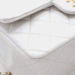 Pre Owned Chanel White Mini Rectangular Quilted Iridescent Lambskin Top Handle Flap