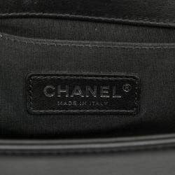 Pre Owned حقيبة شانيل بوي سوداء صغيرة رفرف جلد خروف مبطن