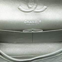 Pre Owned Chanel Green Medium Classic Metallic Lambskin Double Flap