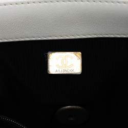 Pre Owned Chanel White Medium Lambskin 19 Flap