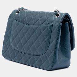 Pre Owned حقيبة شانيل كبيرة زرقاء كلاسيكية كافيار مزدوجة فلاپ