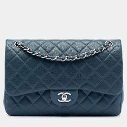 Pre Owned حقيبة شانيل كبيرة زرقاء كلاسيكية كافيار مزدوجة فلاپ