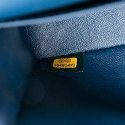 Pre Owned حقيبة شانيل كلاسيك متوسط جلد العجل الممزوج كامليا مزدوجة الغطاء