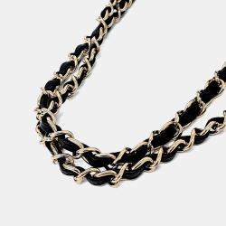 Pre Owned Chanel Black Leather Caviar Classic Medium