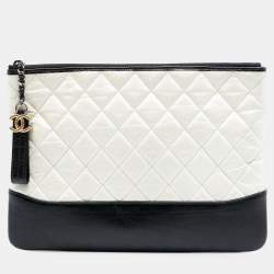مملوكة مسبقًا Chanel Black White Medium Aged Calfskin Gabrielle O Case Clutch