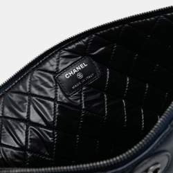 Pre Owned Chanel Blue Large CC Bicolor Quilted Lambskin Clutch