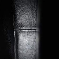 Pre Owned Chanel Chevron Flap Black Caviar Leather Shoulder Bag