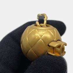 مملوكة مسبقًا Chanel Matelasse Black Lambskin Mini Chain shoulder Bag