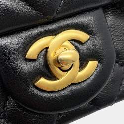 مملوكة مسبقًا Chanel Matelasse Black Lambskin Mini Chain shoulder Bag
