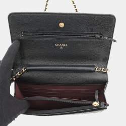 مملوكة مسبقًا Chanel Matelassé Black Caviar Leather Wallet on Chain