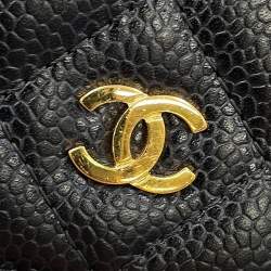 مملوكة مسبقًا Chanel Matelassé Black Caviar Leather Wallet on Chain