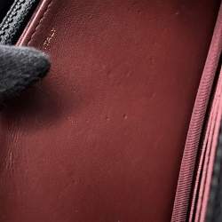 مملوكة مسبقًا Chanel Matelassé Black Caviar Leather Wallet on Chain