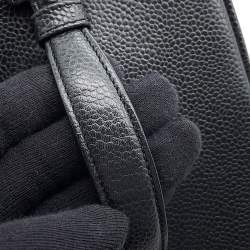 مملوكة مسبقًا حقيبة فانيتي رأسية شانيل جلد كافيار أسود