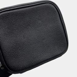 مملوكة مسبقًا حقيبة فانيتي رأسية شانيل جلد كافيار أسود