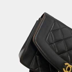 مملوكة مسبقًا حقيبة كتف سلسلة شانيل ديانا جلد حملان أسود بحجم 22