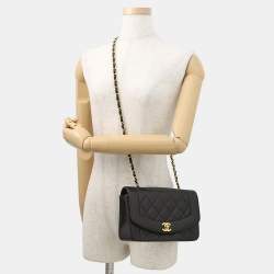 مملوكة مسبقًا حقيبة كتف سلسلة شانيل ديانا جلد حملان أسود بحجم 22